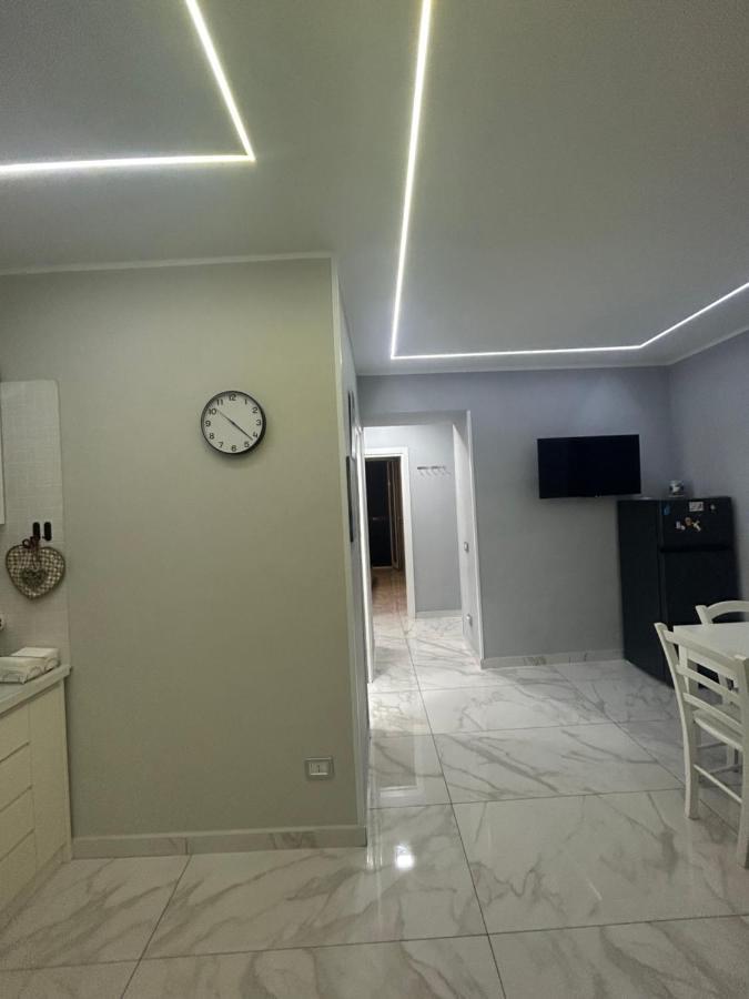 Appartement Casa Vacanze Qs 10 à Naples Extérieur photo