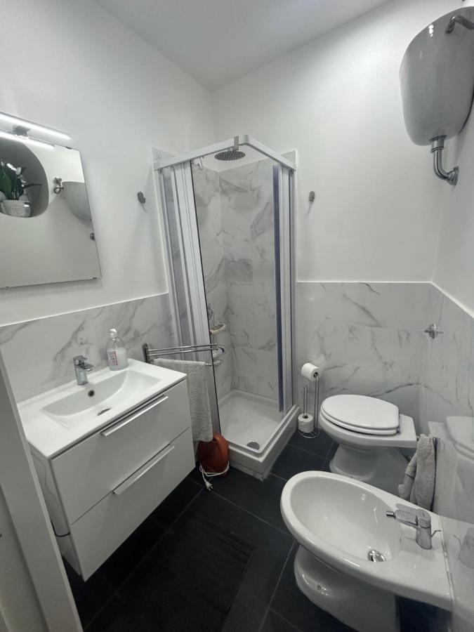 Appartement Casa Vacanze Qs 10 à Naples Extérieur photo