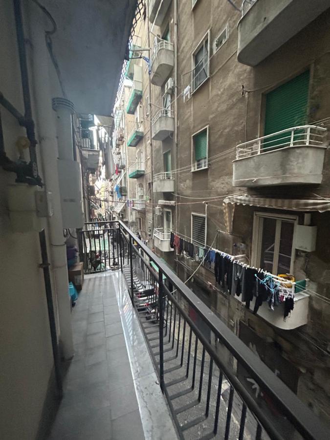 Appartement Casa Vacanze Qs 10 à Naples Extérieur photo